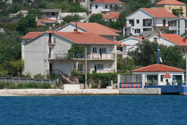 Apartment Vinisce 4892b, Rezerwuj Apartament Hotele w Split-Dalmatia County z Parkingiem, Parking