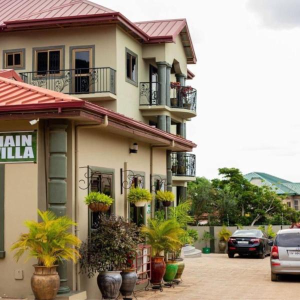 Perriman Hotel, Rezerwuj Pensjonat Hotele w Greater Accra z basenem, Basen
