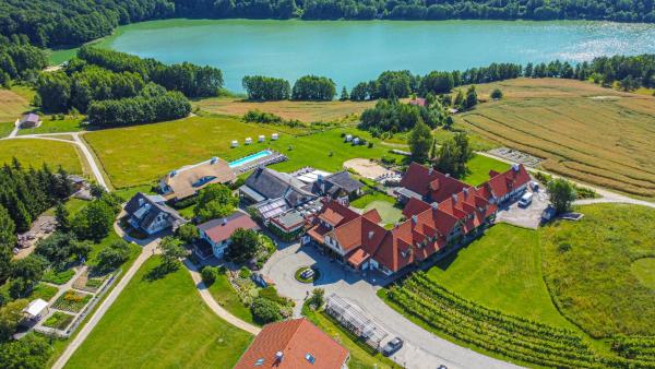 Głęboczek Vine Resort& Spa, Rezerwuj Ośrodek wypoczynkowy Wielki Gleboczek 
