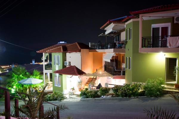 GreenHill Holiday Suites, Rezerwuj Bed and Breakfast Sarti Sithonia