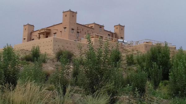 Kasbah Izoran, Rezerwuj Pensjonat Midelt 