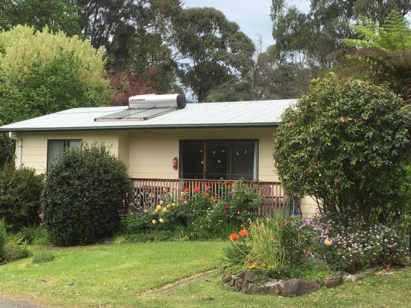 Strathmore Farm B&B, Rezerwuj Dom wiejski Mirboo North Gippsland