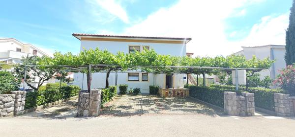 Apartments Rudolf, Rezerwuj Apartament Hotele w Kvarner Islands z Parkingiem, Parking