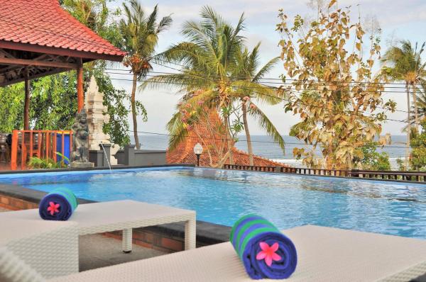 Surya Chandra Beach Bungalows, Rezerwuj Osiedle wypoczynkowe Hotele w Bali z Basenem, Basen