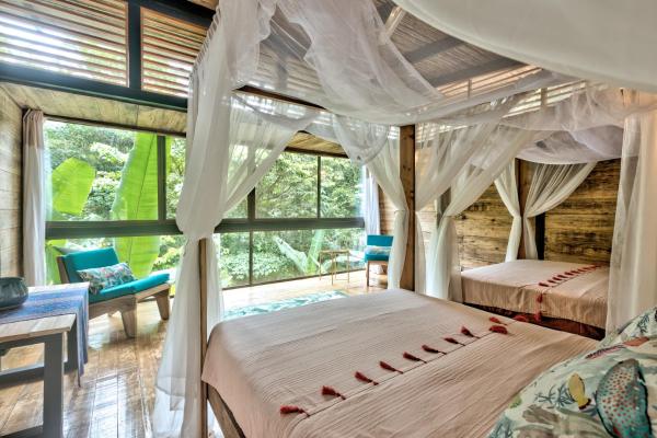 La Shamana - Ecological Concept in Jungle, Rezerwuj Lodge Hotele w Limon z parkingiem, Parking