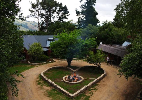Away with the Fairies Nature Lodge and Backpackers, Rezerwuj Hostel Tanie Hotele w Hogsback