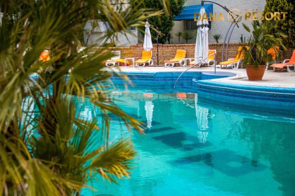 Dana Resort