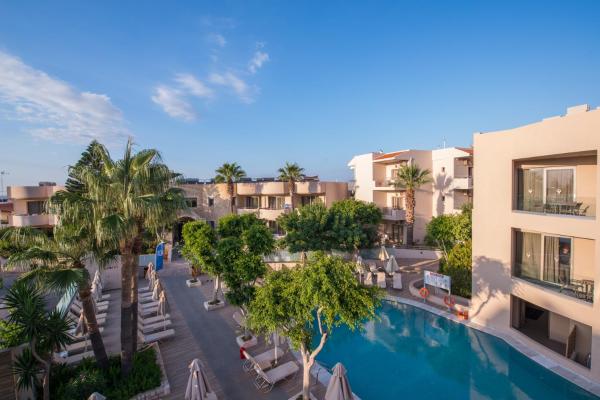 Cactus Beach, Rezerwuj Hotel Hotele w Retimno z basenem, Basen