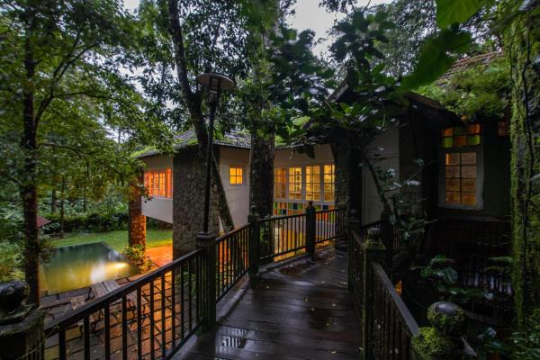 Mystic Mayapott, Thekkady, Rezerwuj Ośrodek wypoczynkowy Hotele w Thekkady z basenem, Basen