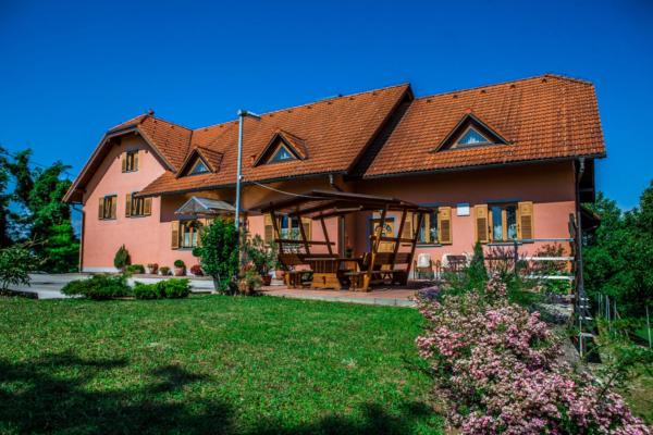 Turistična kmetija Protner, Rezerwuj Pobyt na farmie  