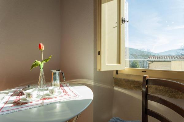 Villa Costanzi - Breezy Terrace On The Cucco, Rezerwuj Apartament Sigillo Umbria