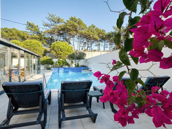 Maresia Villa Mar, Rezerwuj Dom wakacyjny Hotele w Centro Region z Basenem, Basen