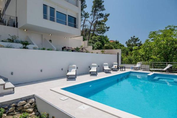 Villa Graf, Rezerwuj Willa Hotele w Split Region z Basenem, Basen