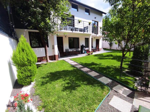 Rio rooms, Rezerwuj Pensjonat Băile Herculane 
