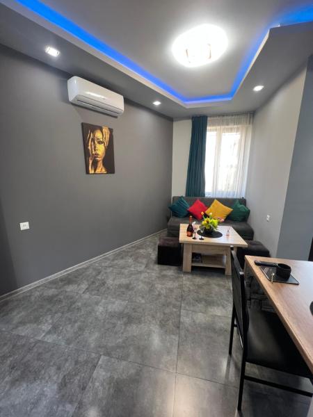 COMFORTABLE APARTMENT КОМФОРТНЫЕ АПАРТАМЕНТЫ Self Check In, Rezerwuj Apartament Shengavit Erewan