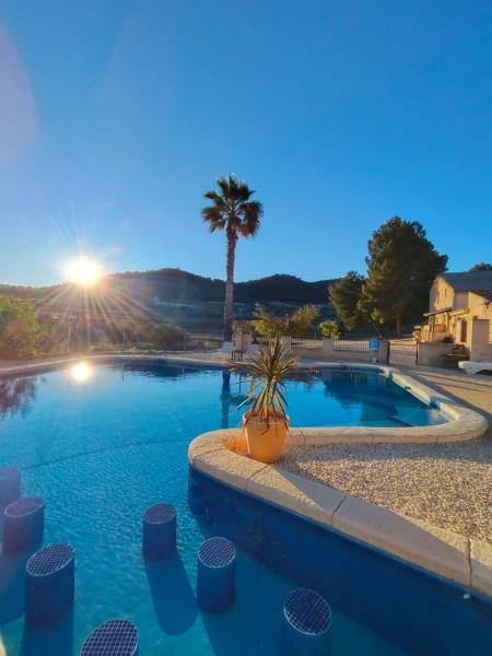 Finca Guillermo Murcia, Rezerwuj Bed and Breakfast Cañada del Trigo Valencia Community