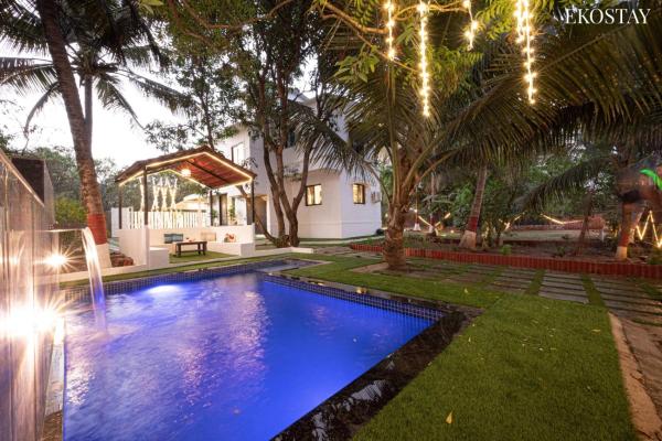 EKOSTAY - Casa Paradiso, Rezerwuj Willa Hotele w Nowe Delhi z basenem, Basen