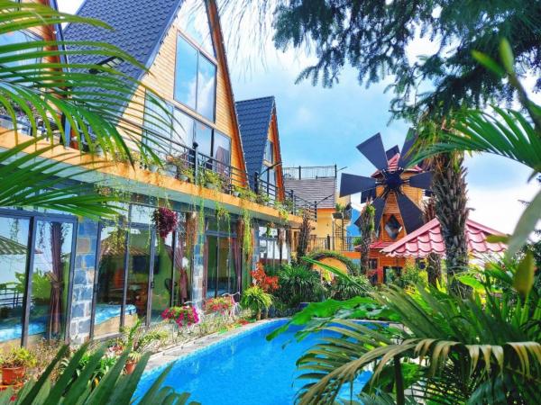 Sa Mộc House Tam Đảo - Venuestay, Rezerwuj Pokój u miejscowych Hotele w Vinh Phuc z basenem, Basen