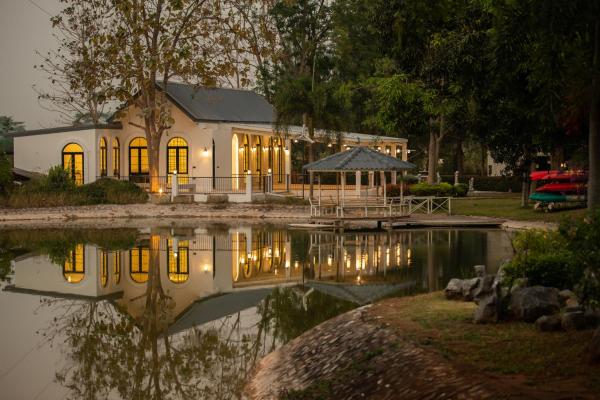 Phuphet Resort, Rezerwuj Ośrodek wypoczynkowy Nong Nam Daeng Khao Yai