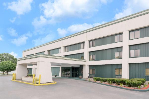 Baymont Inn and Suites Onalaska, Rezerwuj Hotel Onalaska Wisconsin