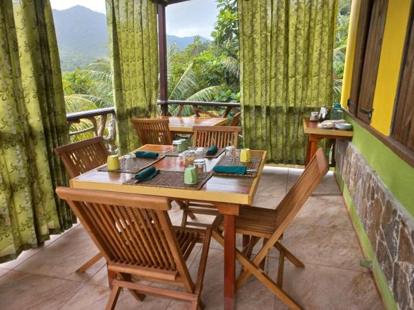 Serenity Lodges Dominica, Rezerwuj Lodge Massacre Dominika