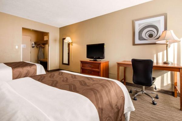 Quality Inn & Suites New Castle, Rezerwuj Hotel New Castle 