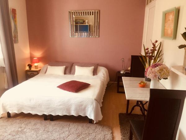 Studio des Rosaires, Rezerwuj Apartament Plerin Saint-Brieuc Bay