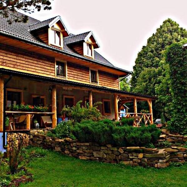 Siedlisko Zakucie, Rezerwuj Bed and Breakfast Hotele w podkarpackie z Parkingiem, Parking