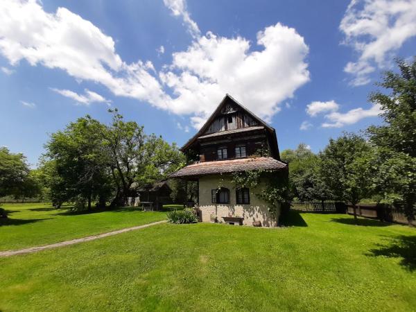 Ethno Village Stara Lonja, Rezerwuj Dom wiejski Lonja 