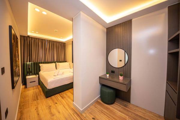Hotel Lili 1, Rezerwuj Hotel Tanie Hotele w Saranda