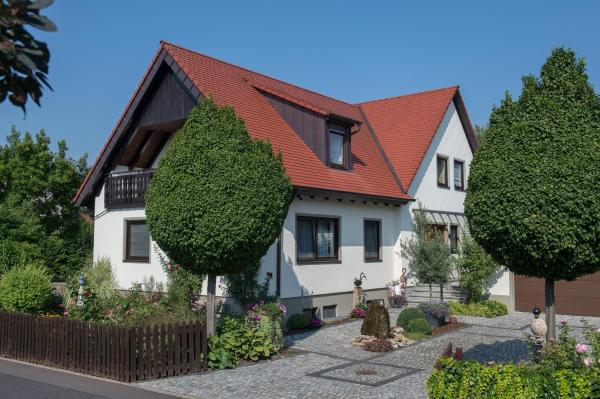 Ferienwohnungen TonArt - modern & stilvoll im Weinort Sommerach, Rezerwuj Apartament Sommerach Dolna Frankonia