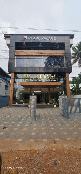 Pearl Palace, Rezerwuj Hotel Attingal Nowe Delhi