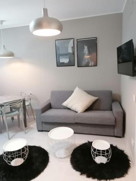 Sea 1 Spa&Wellness, Rezerwuj Apartament Hotele w Romagna z Parkingiem, Parking