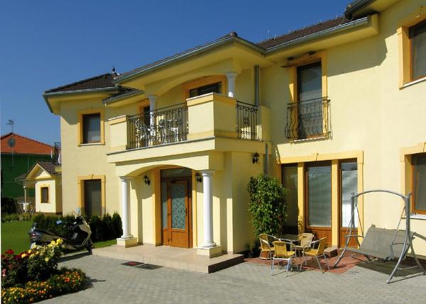 Apartmany Family Velky Meder, Rezerwuj Apartamentowiec hotelowy Tanie hotele w Trnavský kraj