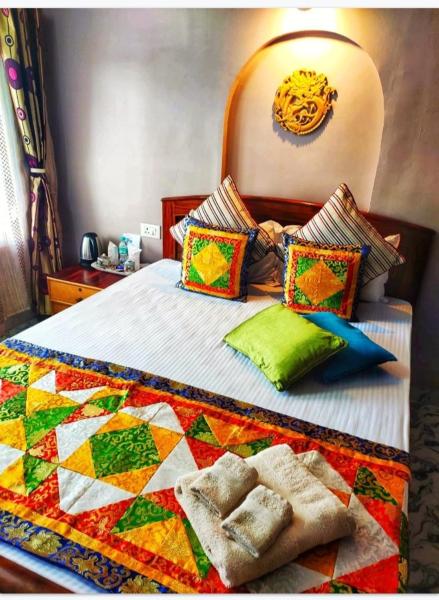 Mysa Homestays, Rezerwuj Pokój u miejscowych Hotele w West Bengal z parkingiem, Parking