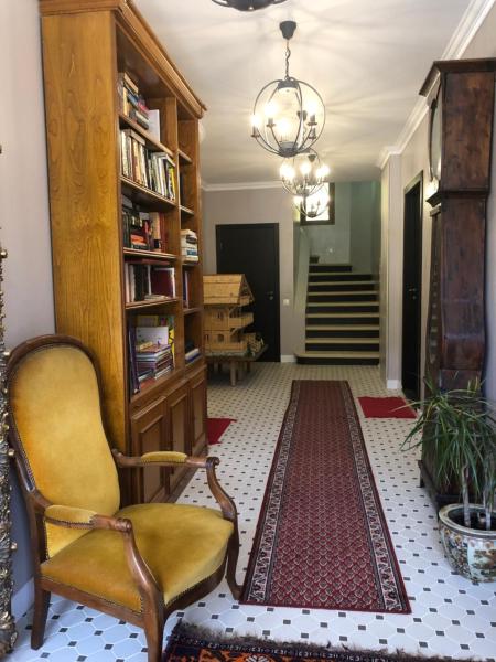 Nant d Ant, Rezerwuj Apartament Hotele w Owernia z Parkingiem, Parking