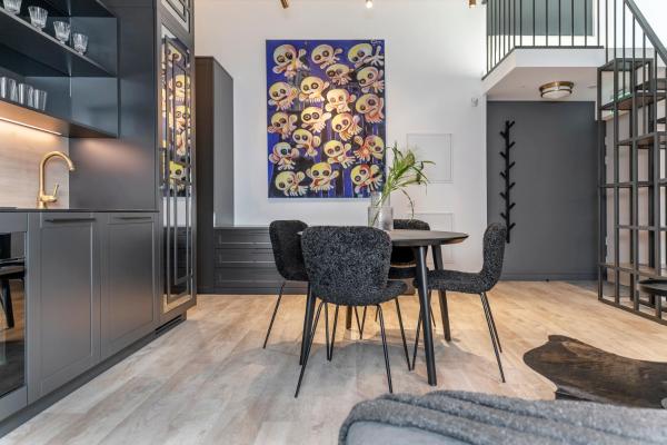 Artsy Exclusive Old Town Residence Gallery Walk, Rezerwuj Apartament Hotele w Wilno z Parkingiem, Parking