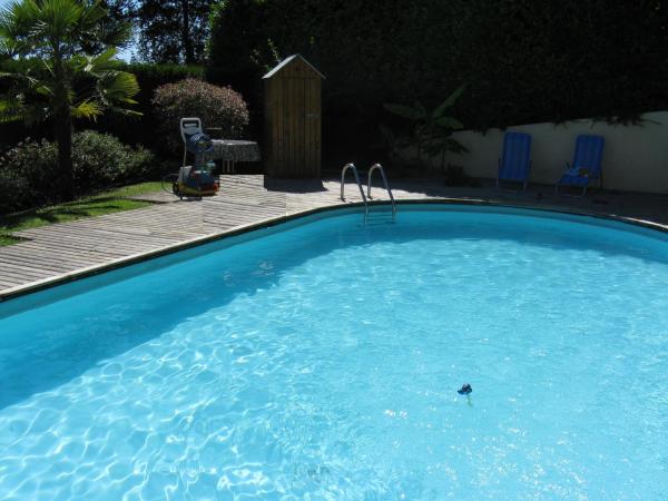 Villa CdF, Rezerwuj Dom wakacyjny Hotele w Correze z Basenem, Basen