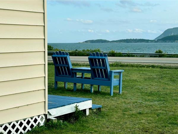 Sea Breeze Motel, Rezerwuj Motel Ingonish Beach 