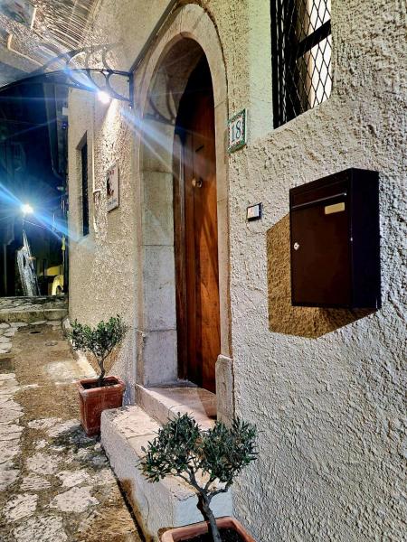 Casa Vacanze Donna Erminia, Rezerwuj Dom wakacyjny Calitri Irpinia