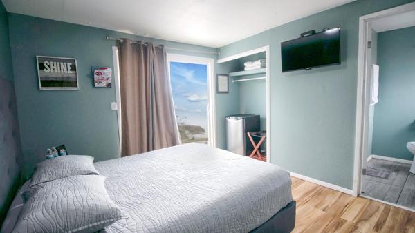 Popotla Room #1, Rezerwuj Apartamentowiec hotelowy Hotele w Baja California z Basenem, Basen