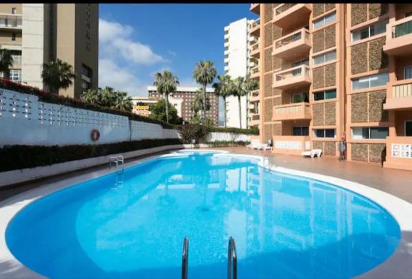 Regina Pacis (VALLE-LUZ), Rezerwuj Apartamentowiec hotelowy Puerto de la Cruz Teneryfa