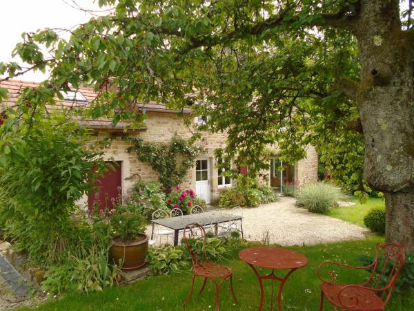 Maison indépendante avec grand parc arboré, proche de la nature et des lacs - FR-1-611-18, Rezerwuj Hotel Fayl-Billot 