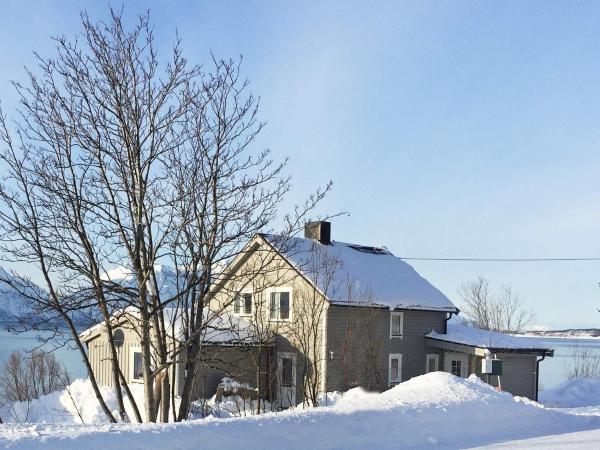 4 star holiday home in Olderdalen, Rezerwuj Dom wakacyjny Olderdalen Troms og Finnmark