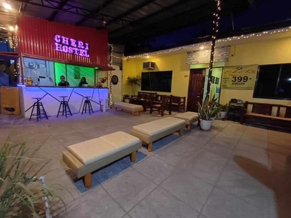 CheRi Backpackers Hostel, Rezerwuj Hostel Moalboal Cebu