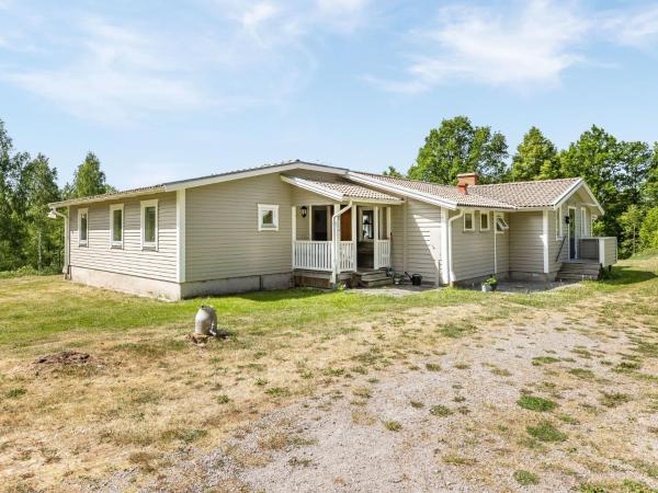 Holiday Home Erikstorp Villan by Interhome, Rezerwuj Dom wakacyjny Olofstrom Blekinge