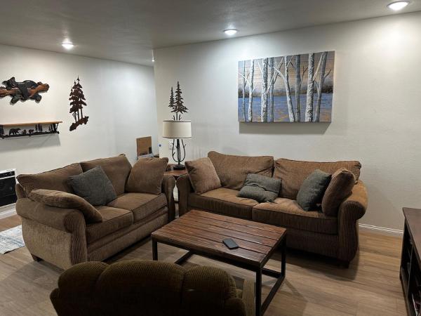 Horizons 4 #146 2 Bedrooms 2 Bathrooms Condo, Rezerwuj Apartament Hotele w Mammoth z parkingiem, Parking