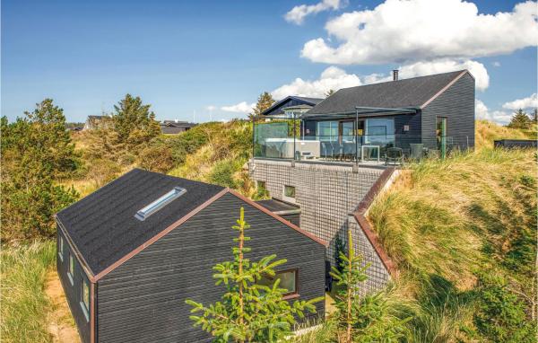 Holiday Home Blokhus With Hot Tub Iv, Rezerwuj Dom wakacyjny Hotele SPA w Vestjylland, SPA