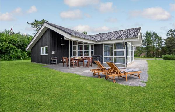 Holiday Home Hindbærvangen Oksbøl Iv, Rezerwuj Dom wakacyjny Oksbøl 