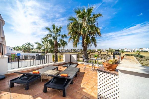 Stunning 2 bedroom townhouse - CE33LT, Rezerwuj Dom wakacyjny Torre-Pacheco 